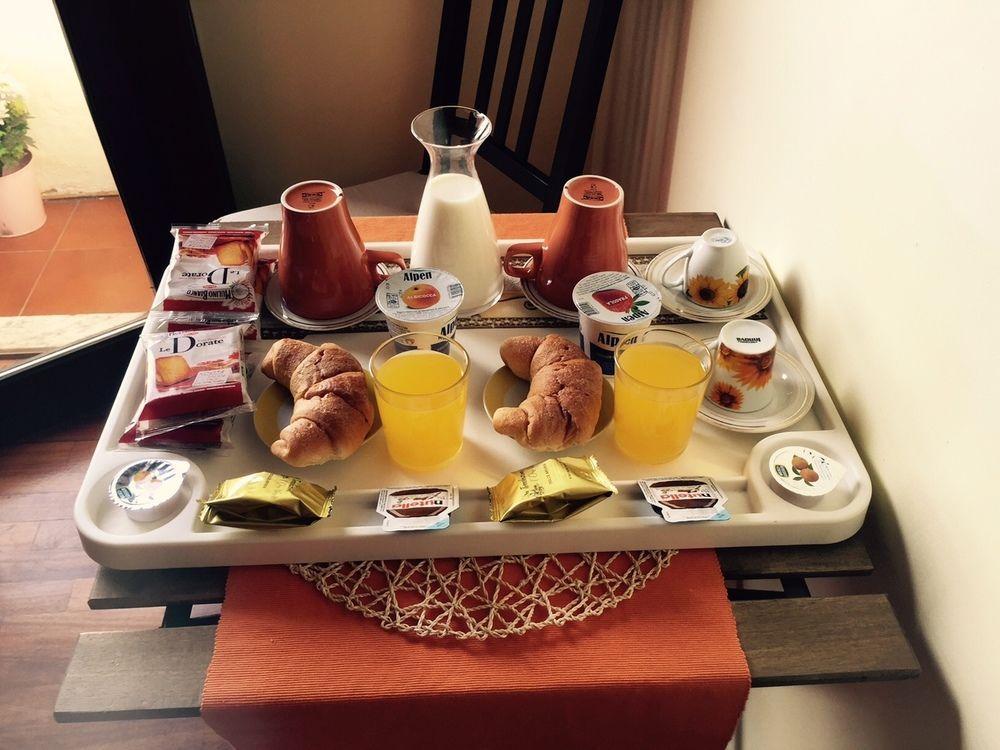Piazza San Giovanni Bed & Breakfast Rom