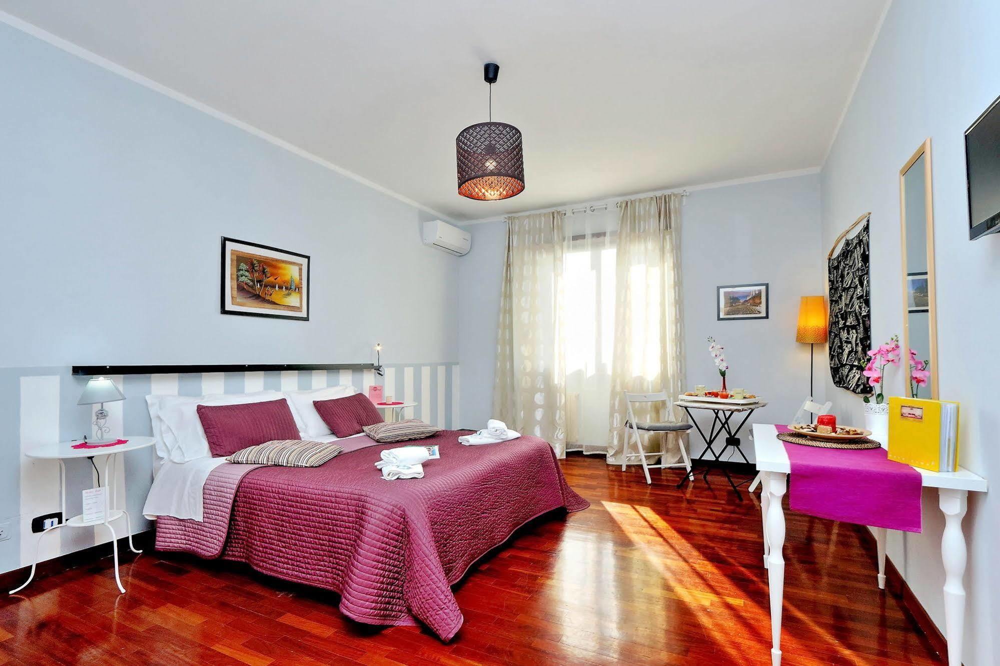 Piazza San Giovanni Bed & Breakfast Rom